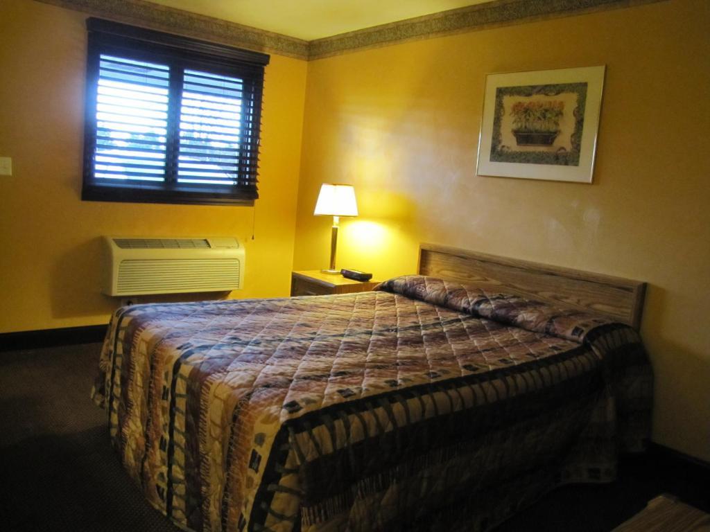 Colonial Inn Mercer-Grove City Habitación foto